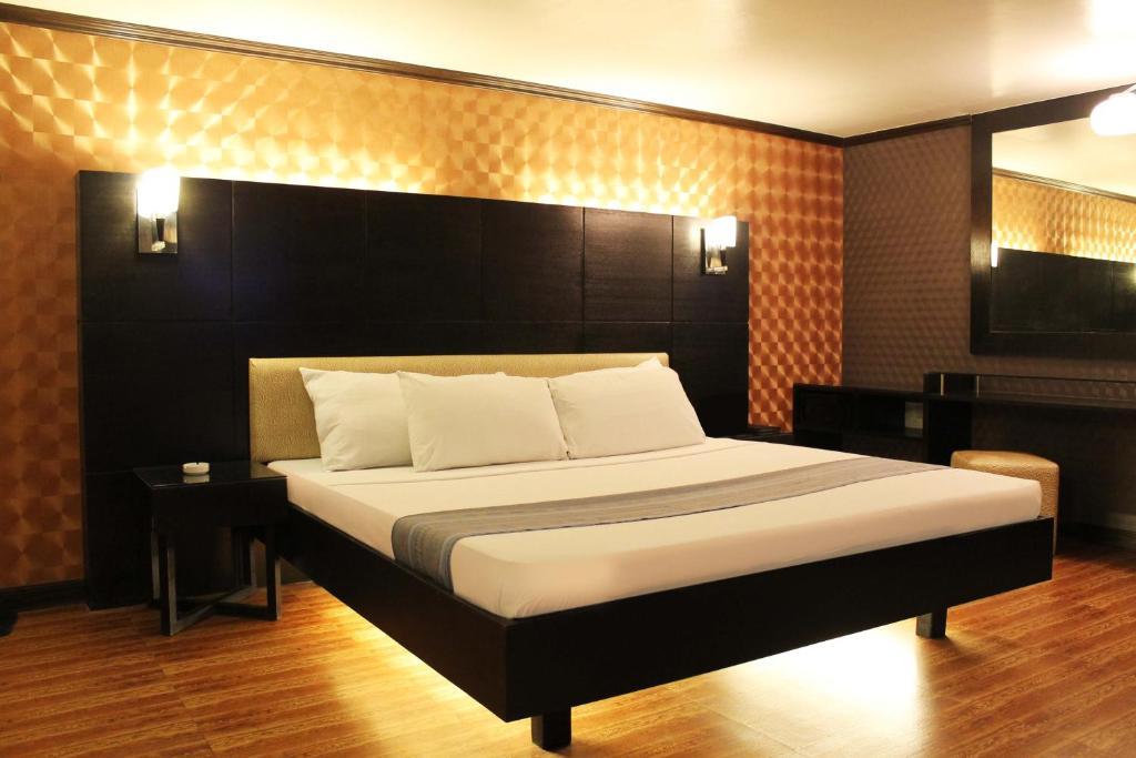 Hotel 2016 Manila Bilik gambar